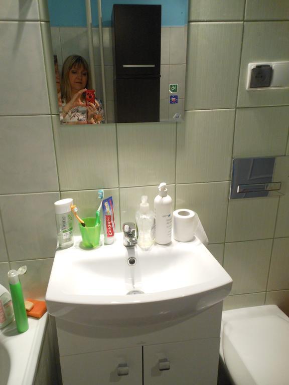 Apartament Obroncow Wybrzeza Apartman Gdańsk Szoba fotó